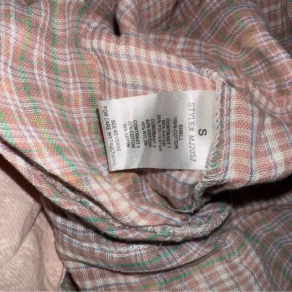 Oli & Hali Plaid and Lace Patchwork Top - Picture 4 of 5